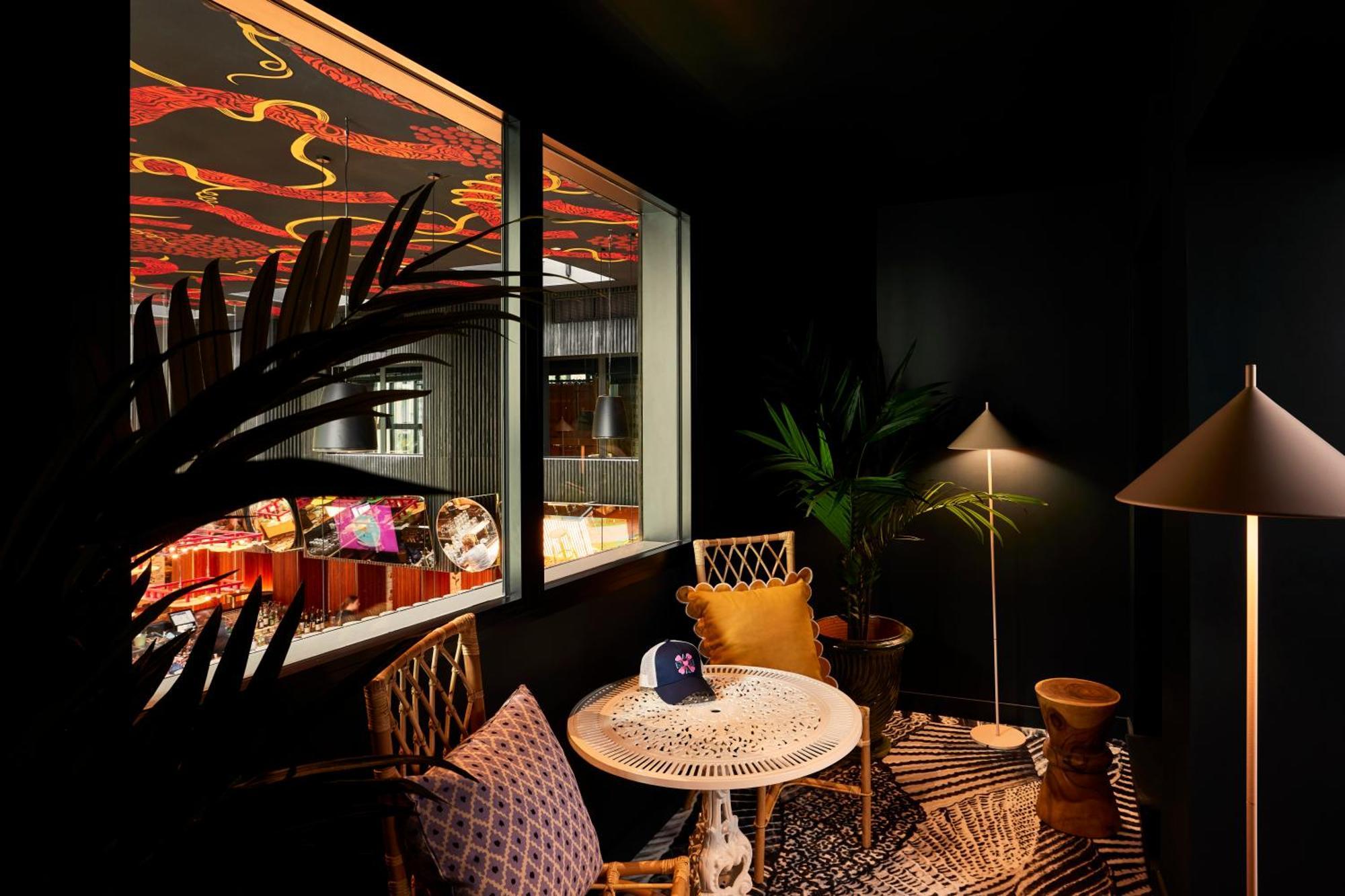 Mama Shelter Hotel 4*